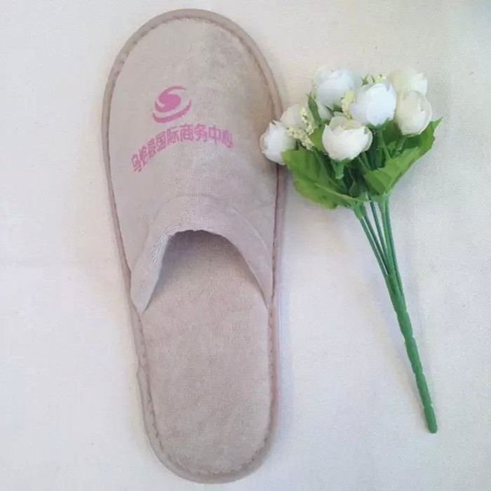 Luxury Stars Hotel where five disposable goods thickened bottom slipper Luxury Stars Hotel where five disposable goods thickened bottom slipper