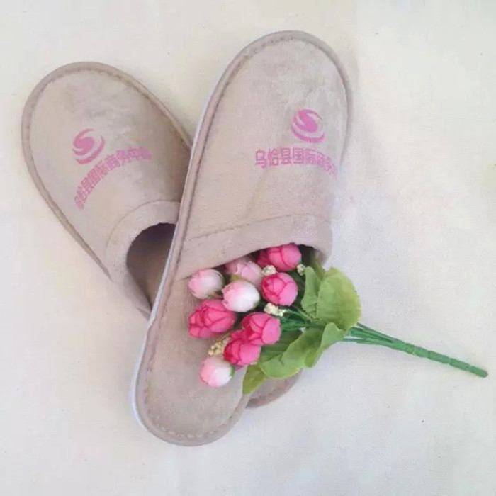 Luxury Stars Hotel where five disposable goods thickened bottom slipper Luxury Stars Hotel where five disposable goods thickened bottom slipper
