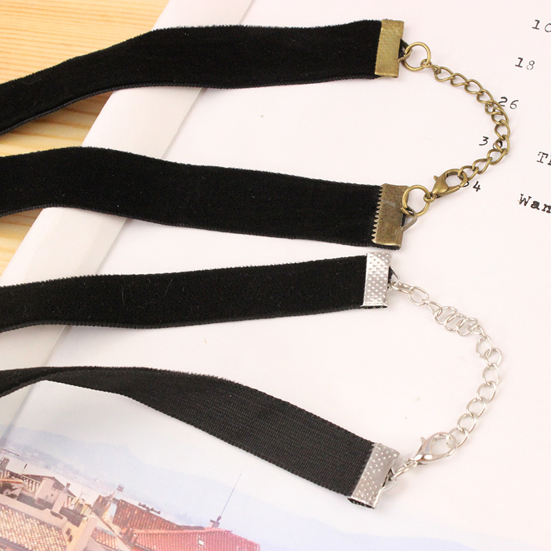 Harajuku Retro Velvet Band Necklace Loli Lace Flower Neckband Necklet Women's Short Clavicle Chain Necklace Wholesale