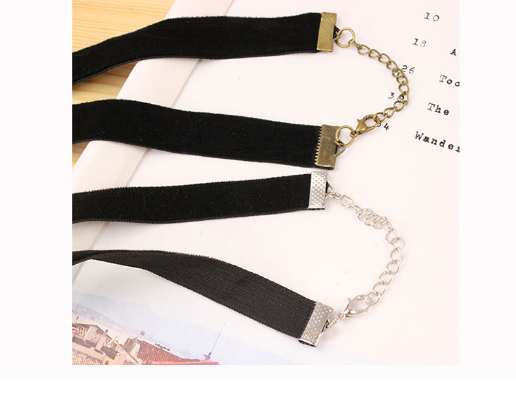 Harajuku Retro Velvet Band Necklace Loli Lace Flower Neckband Necklet Women's Short Clavicle Chain Necklace Wholesale