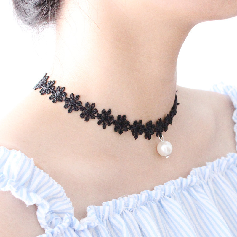 Harajuku Retro Velvet Band Necklace Loli Lace Flower Neckband Necklet Women's Short Clavicle Chain Necklace Wholesale