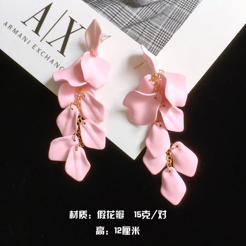 Splendid European And American Earrings Elegant Pink Lace Fake Petal Fringed Earrings Super Fairy Flowers Stud Earrings For Women Personalized Eardrops