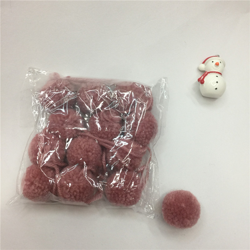 High quality repair thread yangmei wool apparel head accessories hat scarf box crafts accessories High quality repair thread yangmei wool apparel head accessories hat scarf box crafts accessories