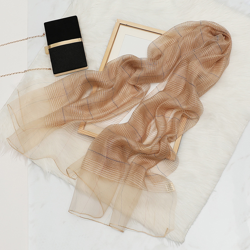 Gold Thread Plaid Mulberry Silk Wool Scarf for Women Spring and Autumn New Gray Lightweight Fashionable Travel Sun Protection Silk Scarf