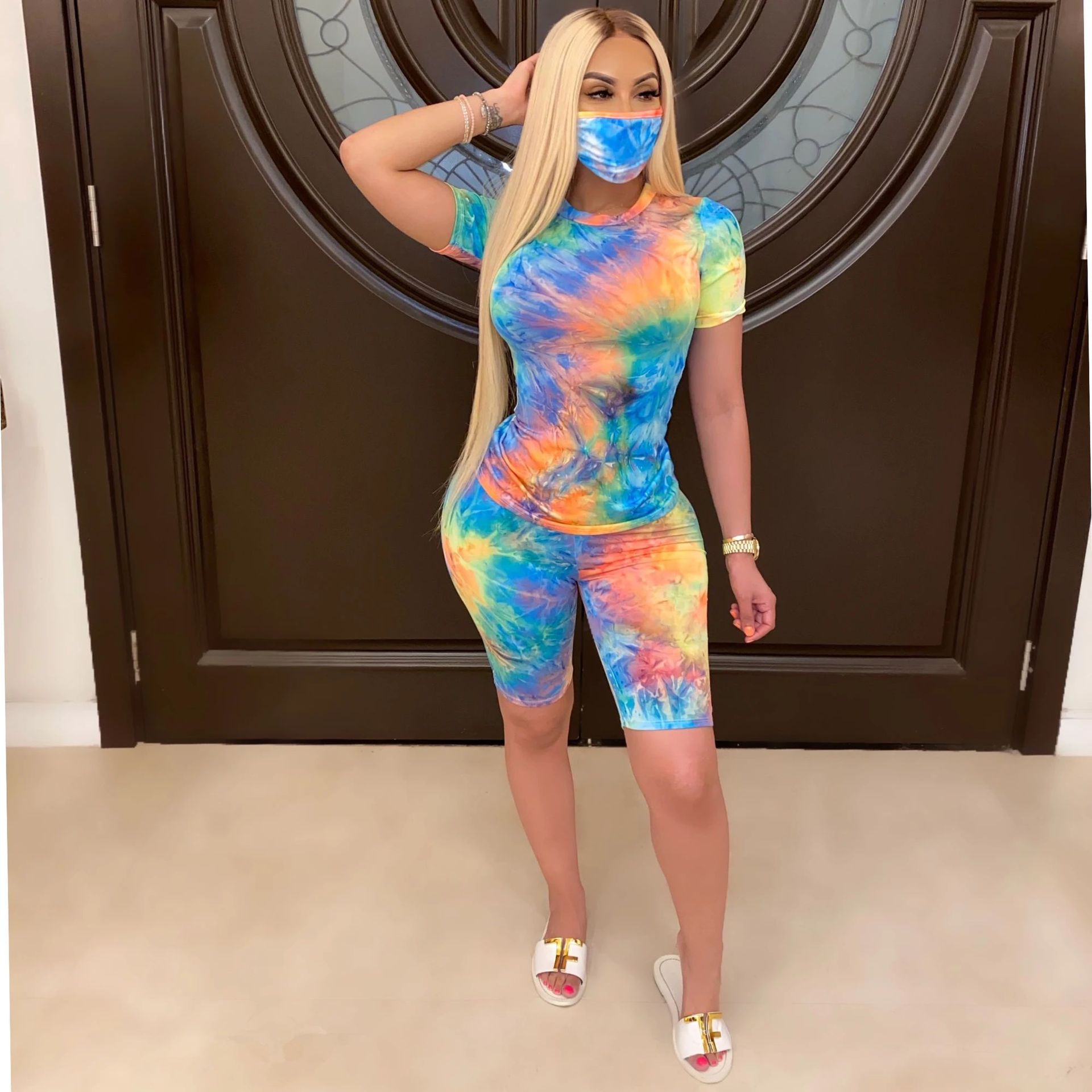 XM6088 women's wear tiedye round collar casual fashion home sports suit twopiece (including face mask) XM6088 women's wear tiedye round collar casual fashion home sports suit twopiece (including face mask)