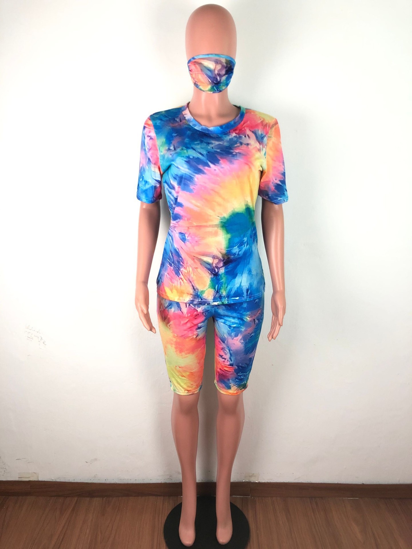 XM6088 women's wear tiedye round collar casual fashion home sports suit twopiece (including face mask) XM6088 women's wear tiedye round collar casual fashion home sports suit twopiece (including face mask)