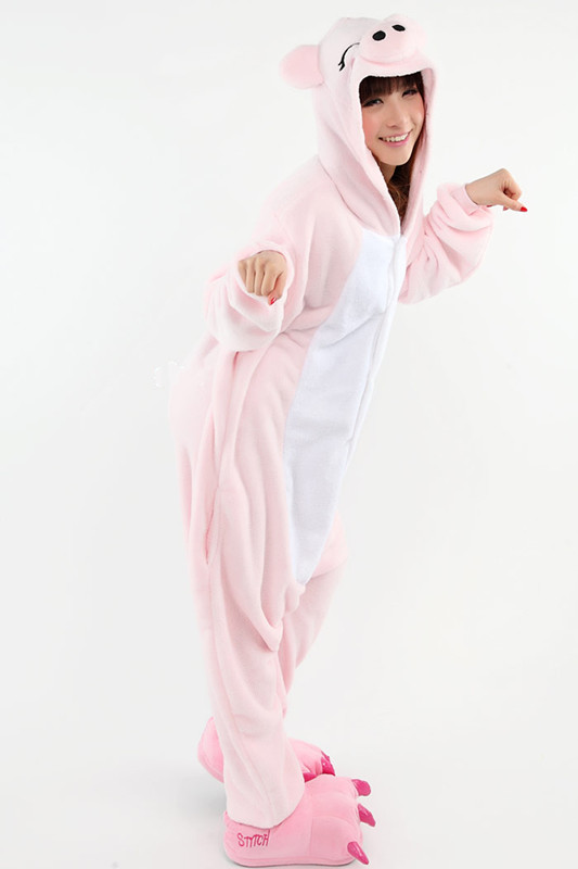 Wool flannel shoes to keep warm in autumn and winter paired with cartoon animal pajamas pink black pig