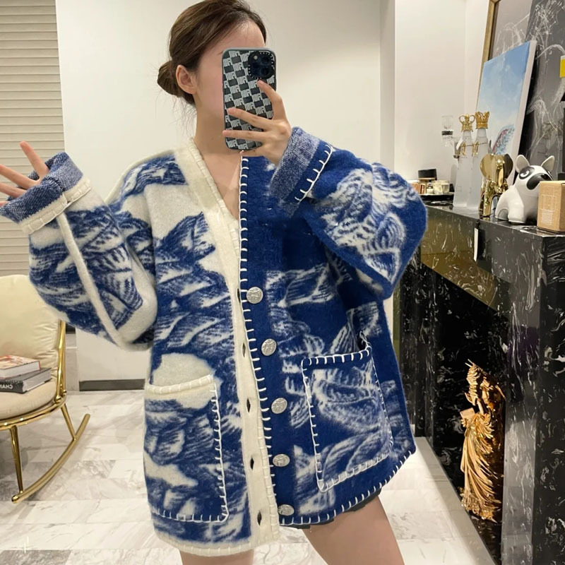 In Stock Autumn and Winter Knitting Cardigan Coat Women's Rope Jacquard Wool Sweater Hand Sewing Unlimited Lock Edge Sweater
