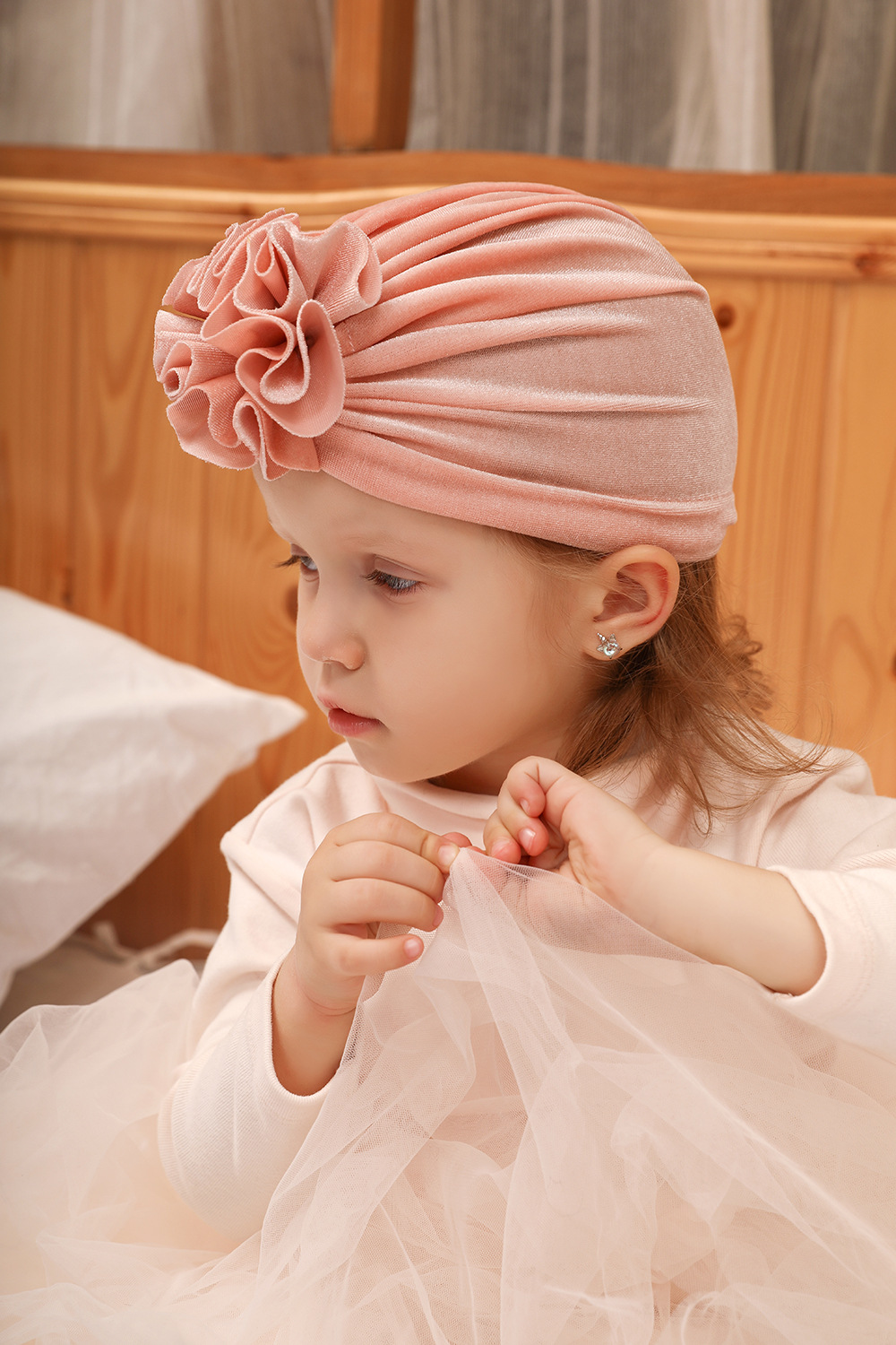 14 Colors Foreign Trade New Children Sleeve Cap Baby Autumn and Winter Gold Velvet Knitted Fabric Pleated Flower Indian Hat
