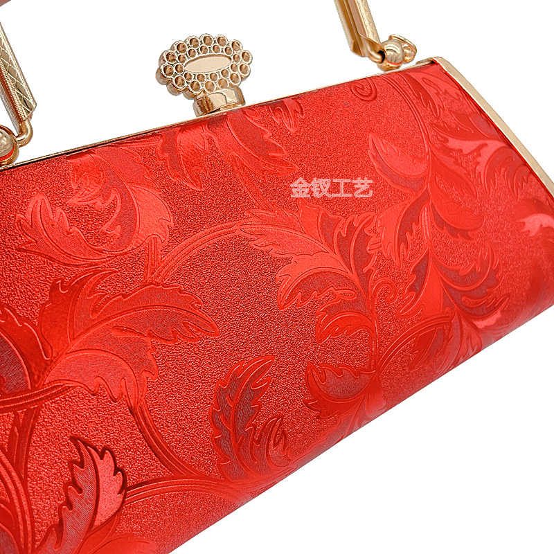 Red Geometric Single-Sided Diamond One-Shoulder Crossbody Dinner Annual Meeting Socialite Elegant Tote Dress Garment Bag Elegant Clutch Bag