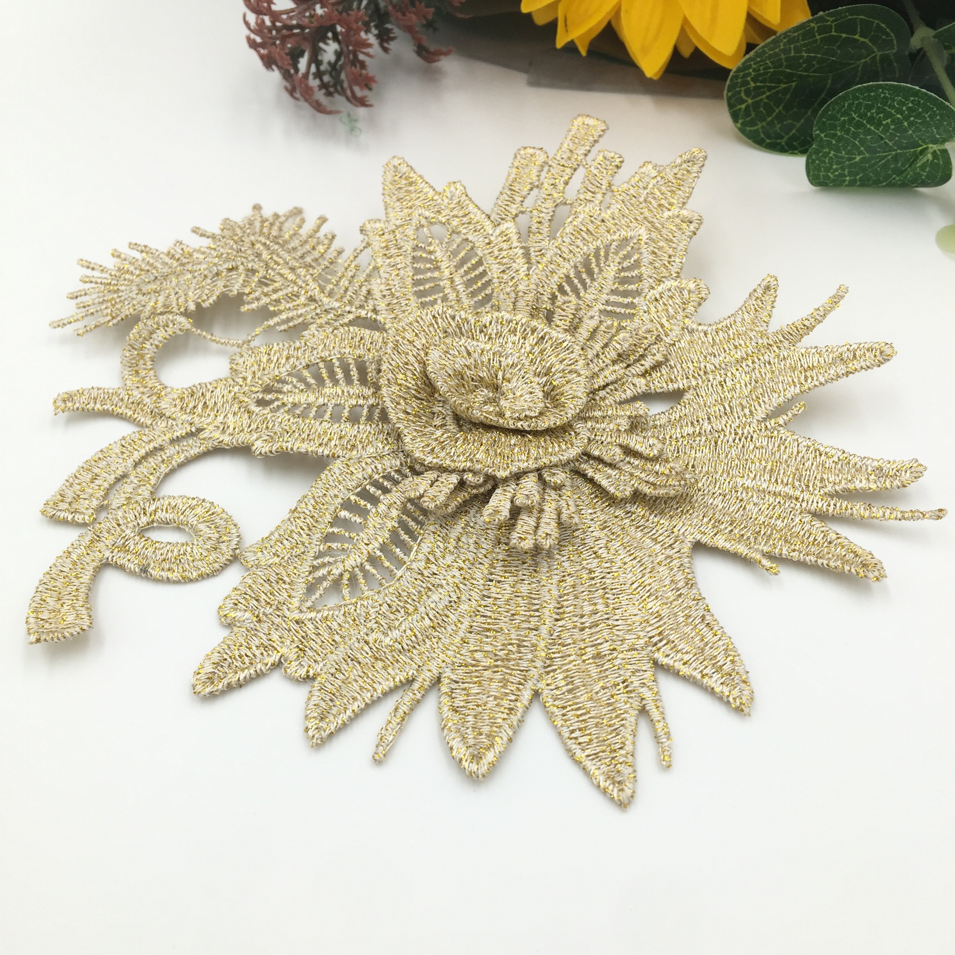 The Factory wholesale water soluble embroidery garment accessories fabric decoration three - dimensional flowers, water - soluble embroidery textile