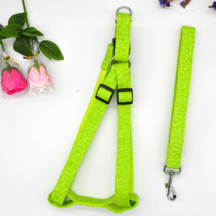 Manufacturer direct selling medium large dog pet rope PU leather high fashion rope new soft leather bra straps.