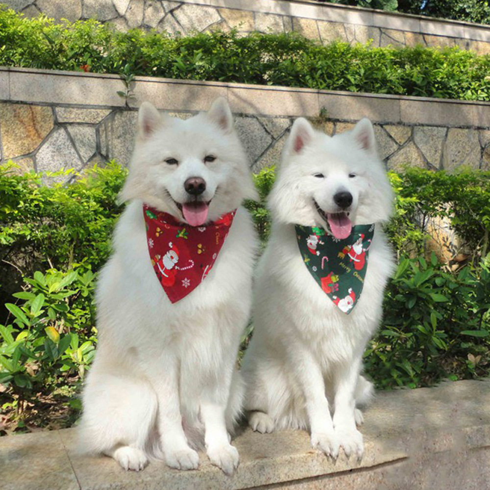 Amazon Hot Selling Christmas Pet's Saliva Towel Dog Triangle Cotton Printed Cat Scarf Scarf Scarf