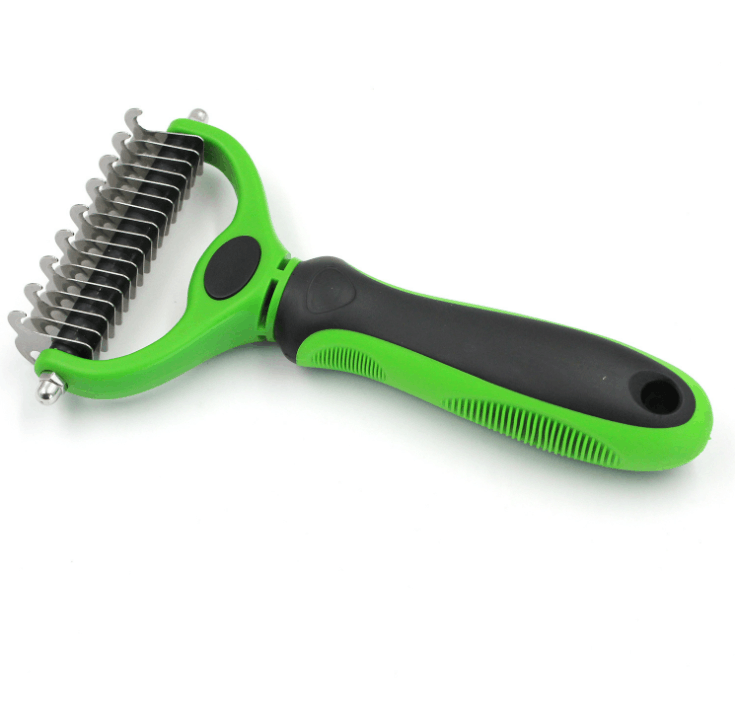 Dematting comb a pet grooming comb with a large, double-knotted comb Dematting comb a pet grooming comb with a large, double-knotted comb