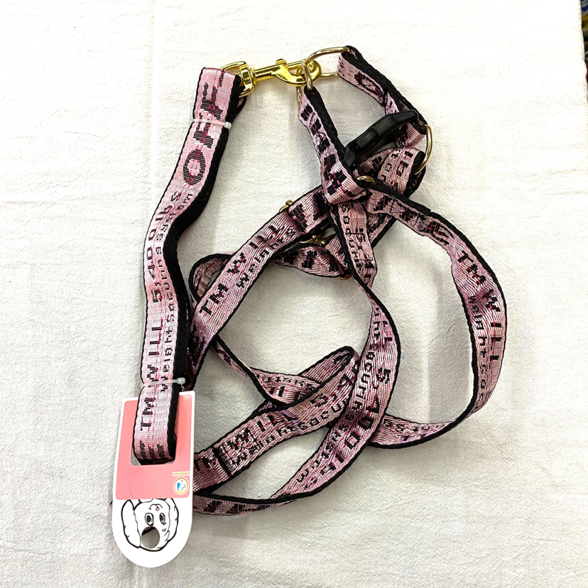 Pet Chain Popular English Letters Bandana Hand Holding Rope Source Factory