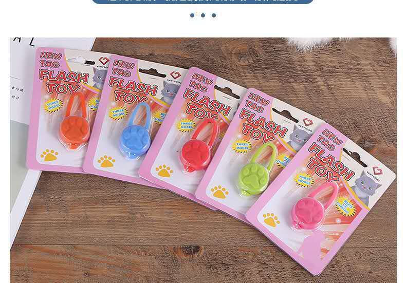 PET Soft Silicone Collar Bell Led Light Flasher Chest Back Luminous Pendant Night Safety Light Walking Cat Dog Supplies