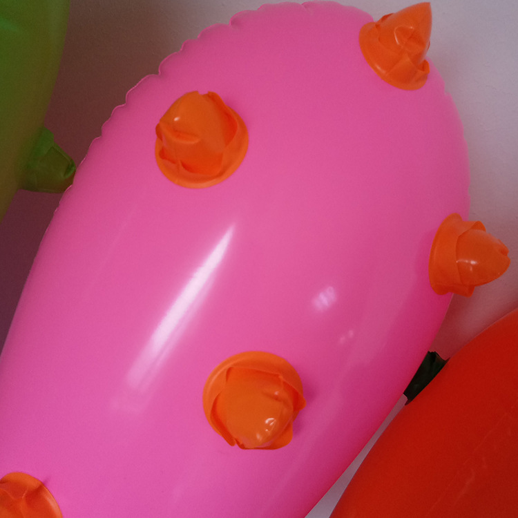 Factory in Stock PVC Inflatable Spiked Club Inflatable Toys Wholesale Wedding, Marriage Decorative Stall Organizing Props