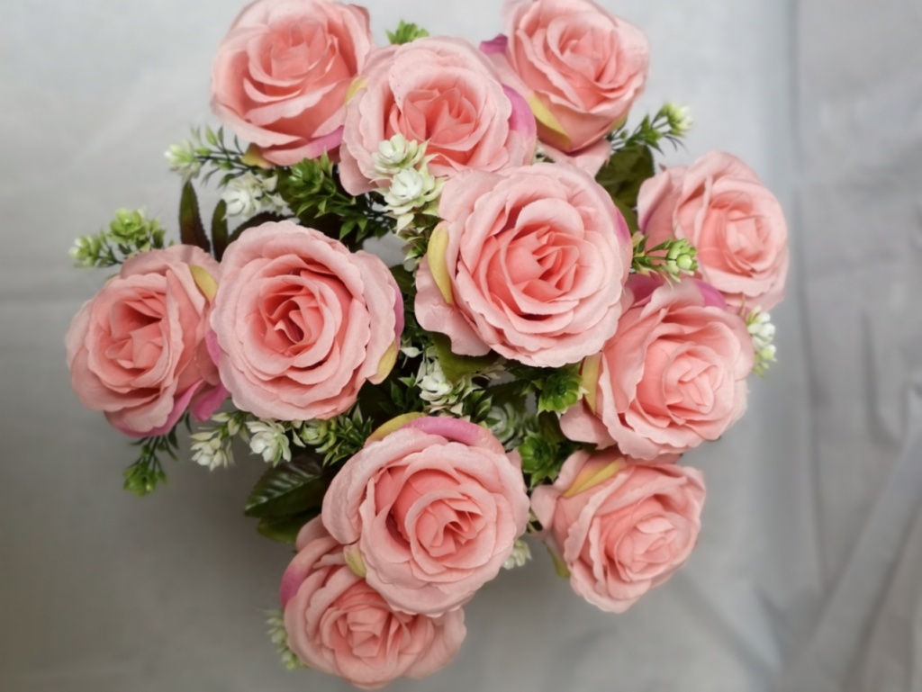 11-Head Lover Rose Artificial Flower Bridal Bouquet Silk Flower Wedding Flower 11-Head Lover Rose Artificial Flower Bridal Bouquet Silk Flower Wedding Flower