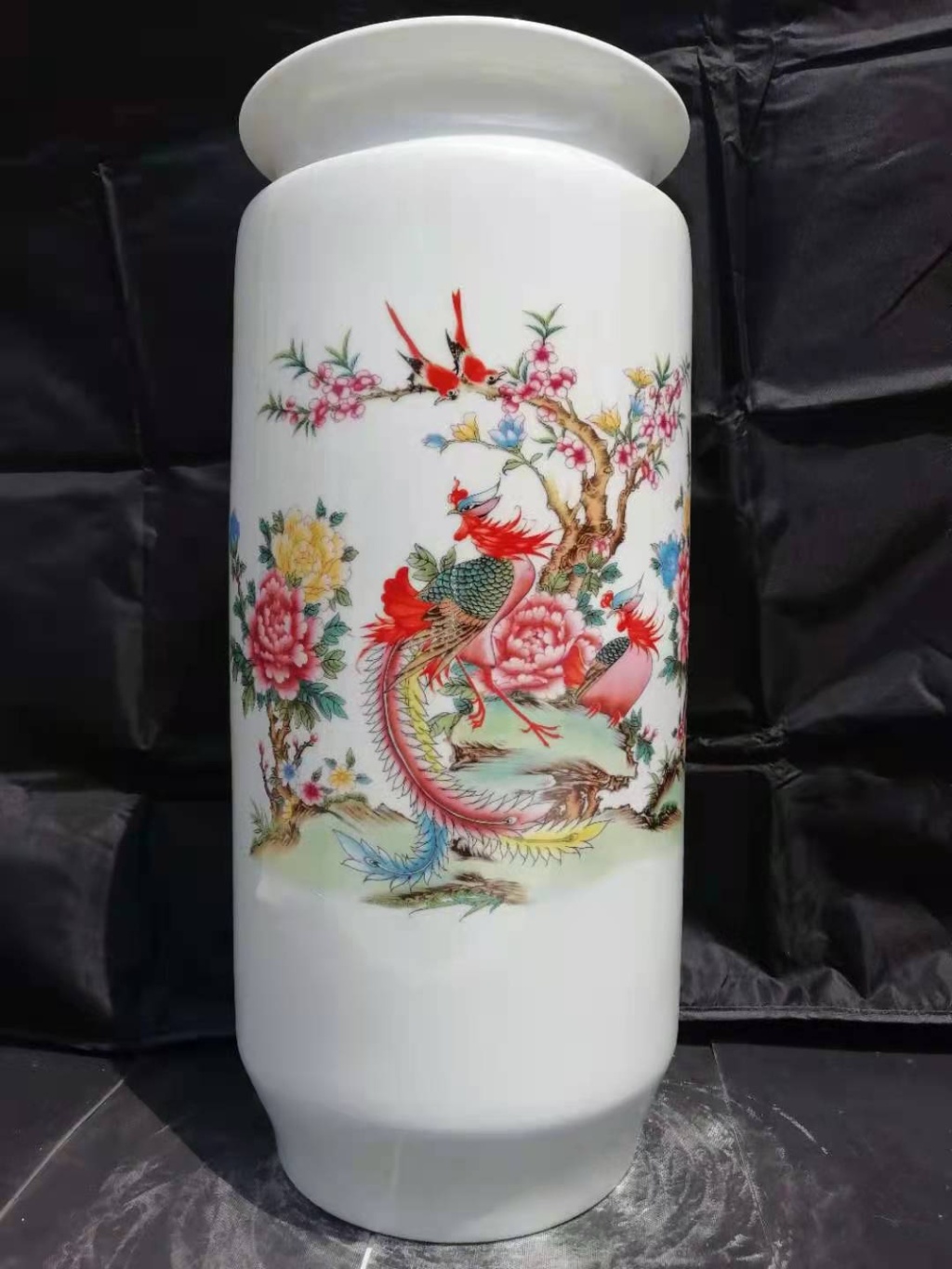 Jingdezhen Hand Color Vase about 40cm 1380 Degrees High Temperature Fired Porcelain Delicate Wedding Gift Jingdezhen Hand Color Vase about 40cm 1380 Degrees High Temperature Fired Porcelain Delicate Wedding Gift