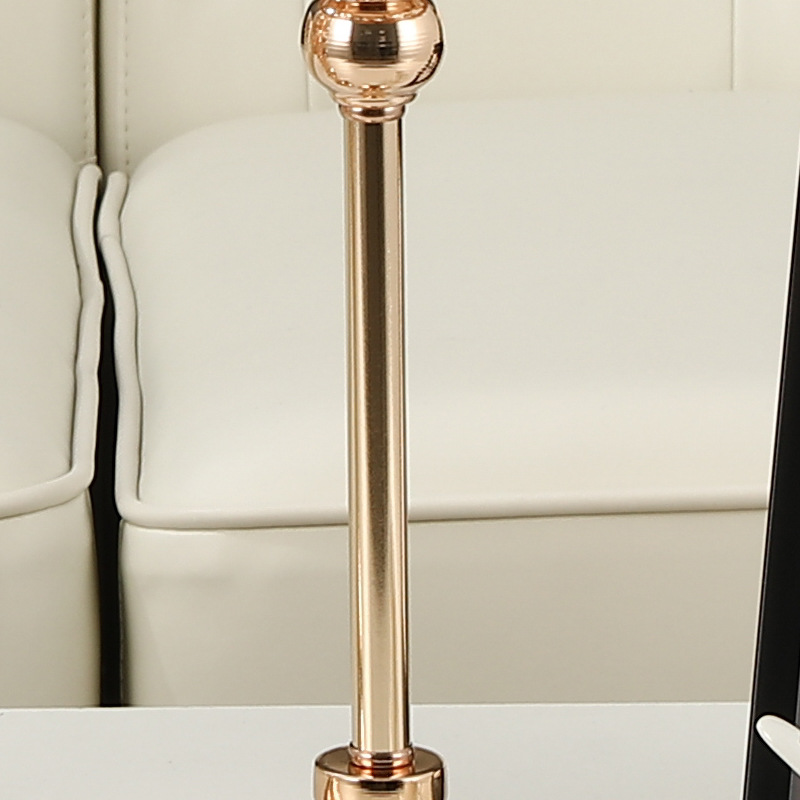 European Crystal Candlestick Iron Craft Decorations Metal Candle Holder Crafts Living Room Decoration Wedding