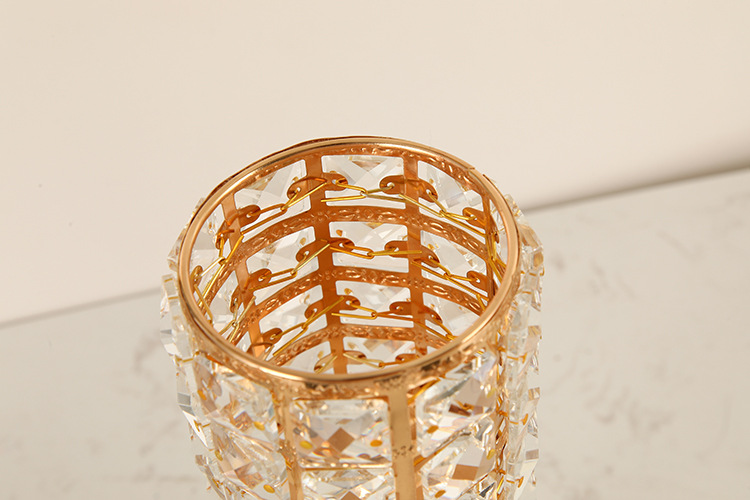 European Crystal Candlestick Iron Craft Decorations Metal Candle Holder Crafts Living Room Decoration Wedding