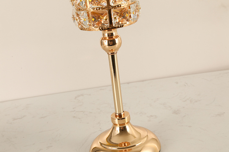 European Crystal Candlestick Iron Craft Decorations Metal Candle Holder Crafts Living Room Decoration Wedding