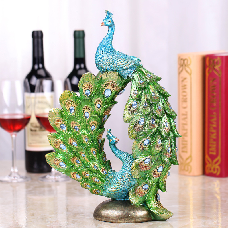 European-Style Peacock Ornaments Living Room Decorations Resin Crafts Hallway Wine Cabinet Desktop New House Housewarming Wedding Gifts