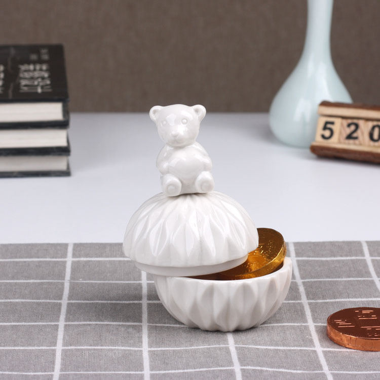 Ceramic storage tank Candy tank Storage tank Electroplating crafts home decoration storage tank wedding jewelry gift box