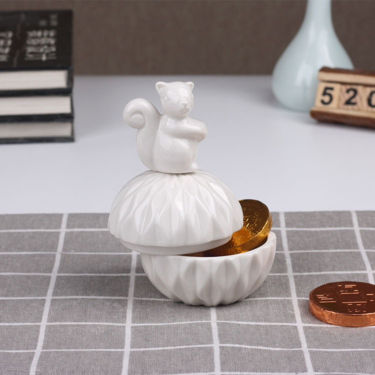 Ceramic storage tank Candy tank Storage tank Electroplating crafts home decoration storage tank wedding jewelry gift box