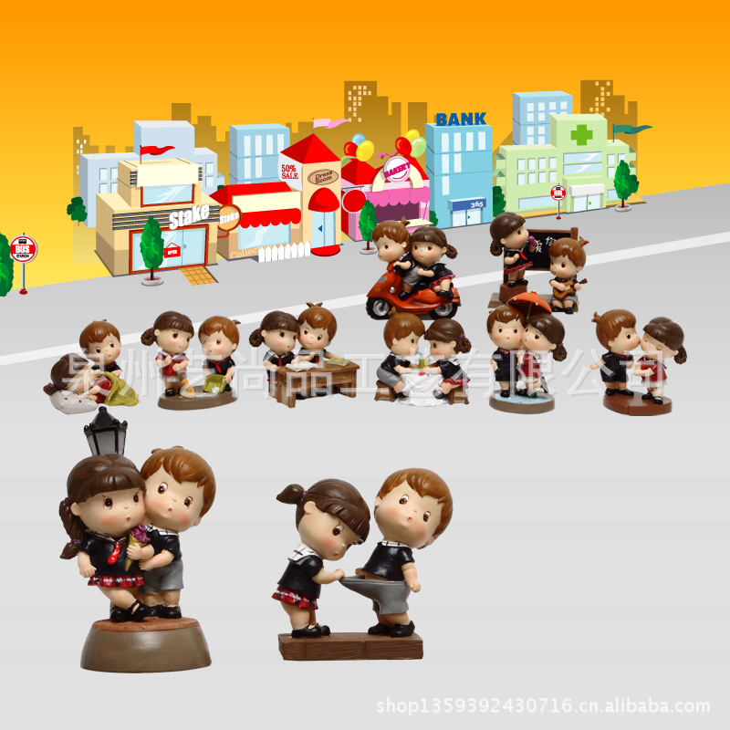 Factory Direct Sales Creative Couple Wedding Small Ornaments Campus Car Ornament Resin Crafts