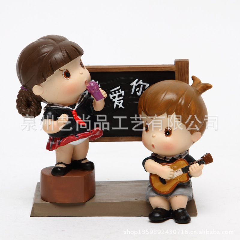 Factory Direct Sales Creative Couple Wedding Small Ornaments Campus Car Ornament Resin Crafts