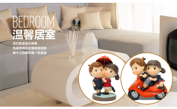 Factory Direct Sales Creative Couple Wedding Small Ornaments Campus Car Ornament Resin Crafts Factory Direct Sales Creative Couple Wedding Small Ornaments Campus Car Ornament Resin Crafts