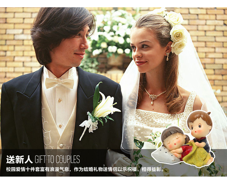 Factory Direct Sales Creative Couple Wedding Small Ornaments Campus Car Ornament Resin Crafts Factory Direct Sales Creative Couple Wedding Small Ornaments Campus Car Ornament Resin Crafts