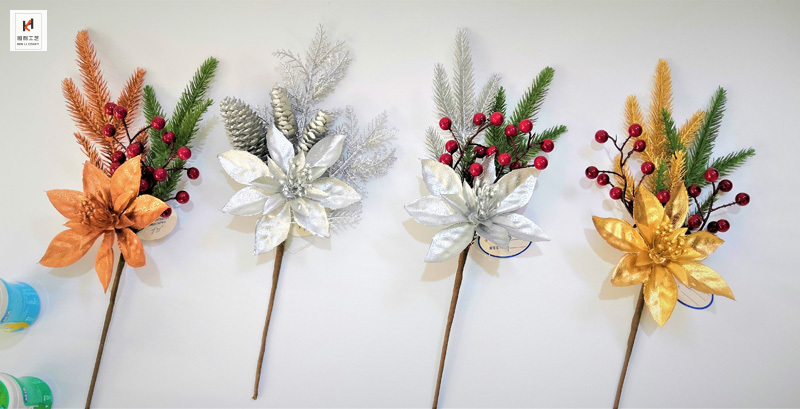 Christmas Flower Christmas Fruit Christmas Tree Decoration Christmas Fork Christmas Daily Necessities Christmas Flower Christmas Fruit Christmas Tree Decoration Christmas Fork Christmas Daily Necessities