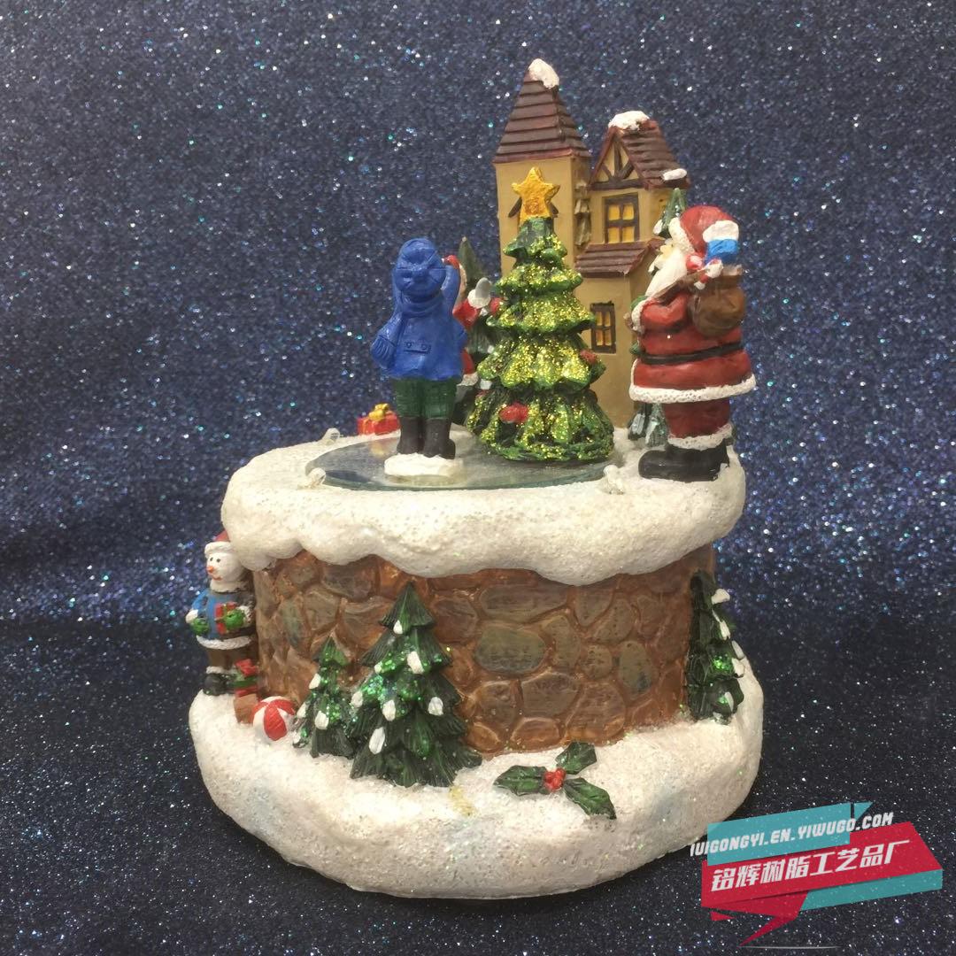 Manufacturer sells new Jesus Christian holy things, Christmas decorations, Santa Claus decorated the interior of the crystal ball