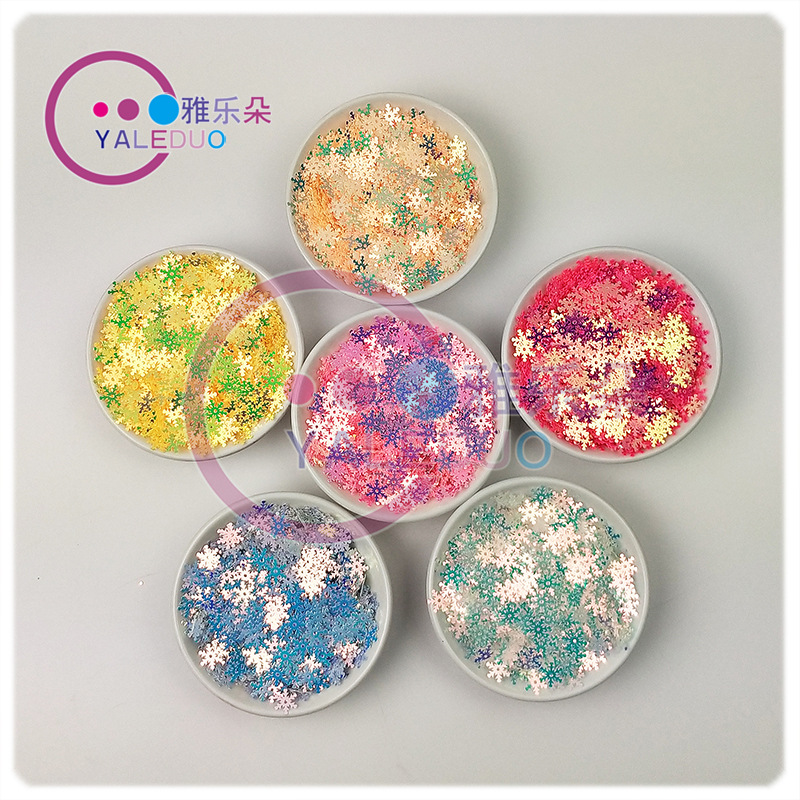 10mm Snowflake PVC Paillette Christmas Dress up Slim Phone Case Filling DIY Ornament Clothing Materials Accessories