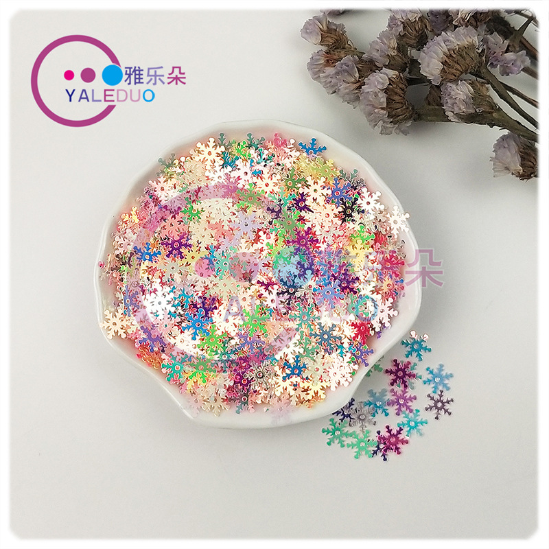 10mm Snowflake PVC Paillette Christmas Dress up Slim Phone Case Filling DIY Ornament Clothing Materials Accessories