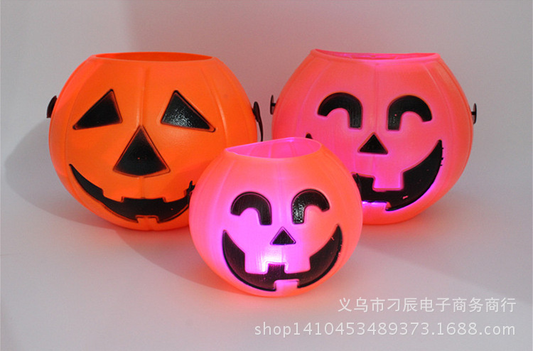 Halloween Supplies Bar Decoration Props Large, Medium and Small Portable Pumpkin Bucket Pumpkin Jar Pumpkin Lamp Bucket with Lid Halloween Supplies Bar Decoration Props Large, Medium and Small Portable Pumpkin Bucket Pumpkin Jar Pumpkin Lamp Bucket with Lid