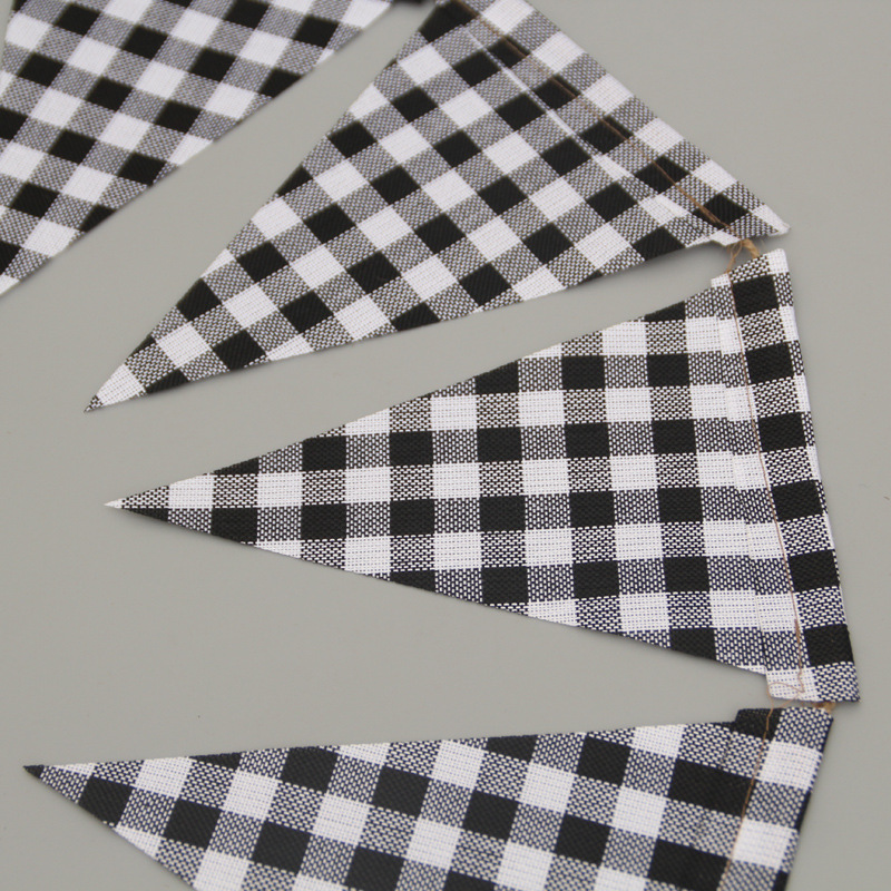 Factory Self-Operated Christmas Party Decoration Lumberjack Theme String Flags Red and Black Color Triangle Flag