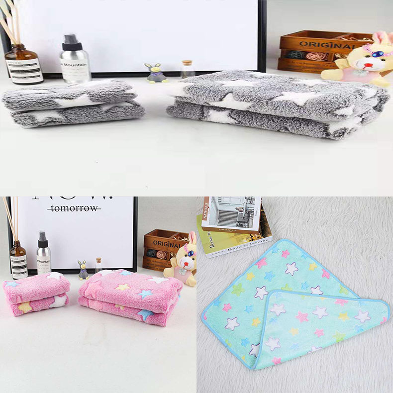 Pet Blanket Soft Thermal Coral Fleece Kennel Pad Dogs and Cats Blanket Supplies Pet Mat