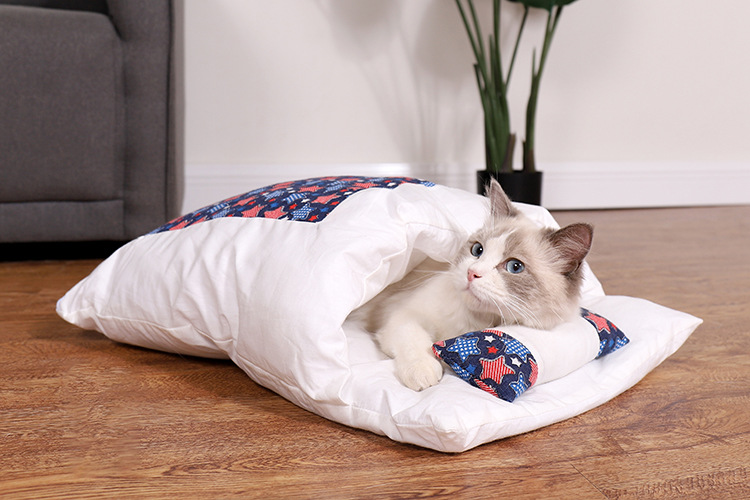 Cat Nest Cat Sleeping Bag Closed Removable and Washable Cat Bed Winter Warm Pet Bed Dog Kennel Four Seasons Universal