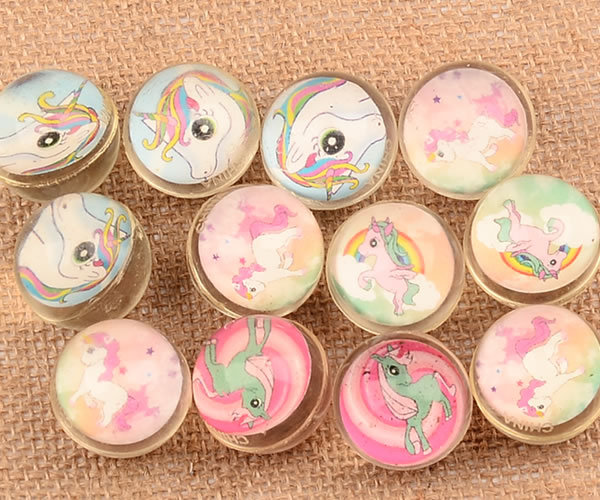 32mm Rubber Bouncy Ball Unicorn Xiaoli Paper Card Bouncing Ball 1 Yuan Gashapon Machine Ball Children's Paradise Floating Ball 32mm Rubber Bouncy Ball Unicorn Xiaoli Paper Card Bouncing Ball 1 Yuan Gashapon Machine Ball Children's Paradise Floating Ball