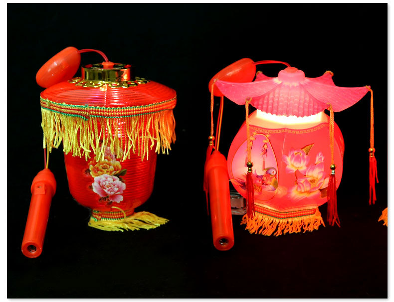Lantern Portable Lotus Lamp Lantern Luminous GD Flash Music Children's Toy Night Market Stall Wholesale Lotus Lantern Lantern Portable Lotus Lamp Lantern Luminous GD Flash Music Children's Toy Night Market Stall Wholesale Lotus Lantern