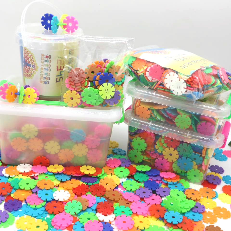Building Blocks Box Plastic Assembling Combined Baby Toddler Intelligence Toys Factory Wholesale Snowflake Brick