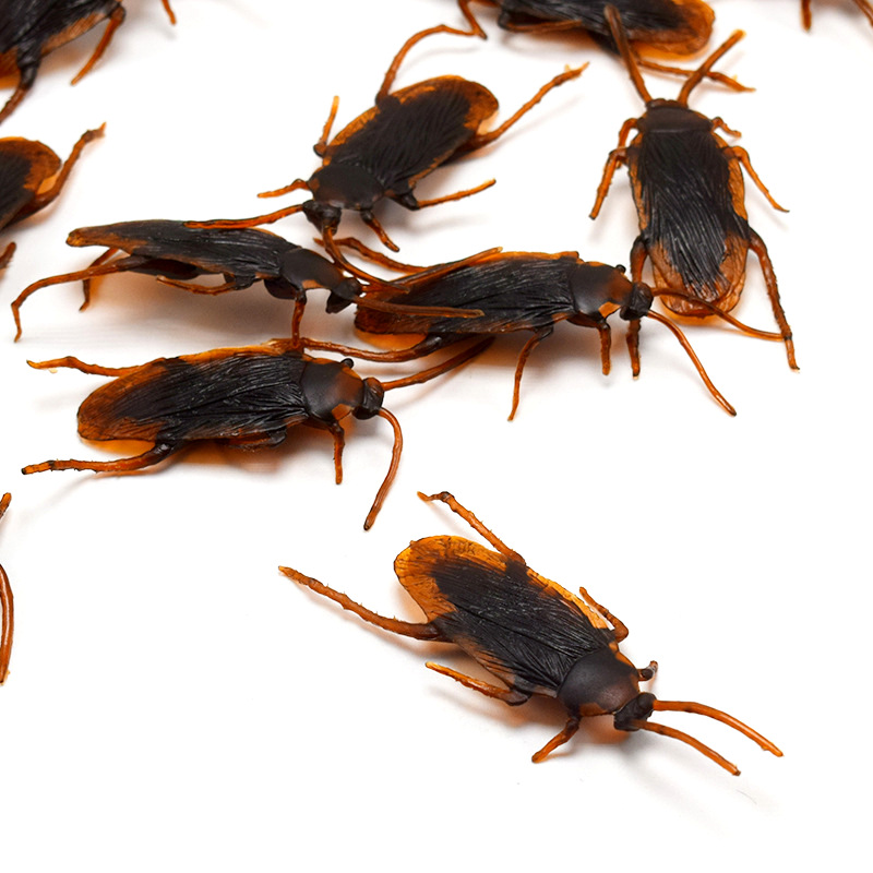 April Fool&#039;s Day Prank Whole Person Gift Trick Props Fake Cockroach Simulation prank Toy