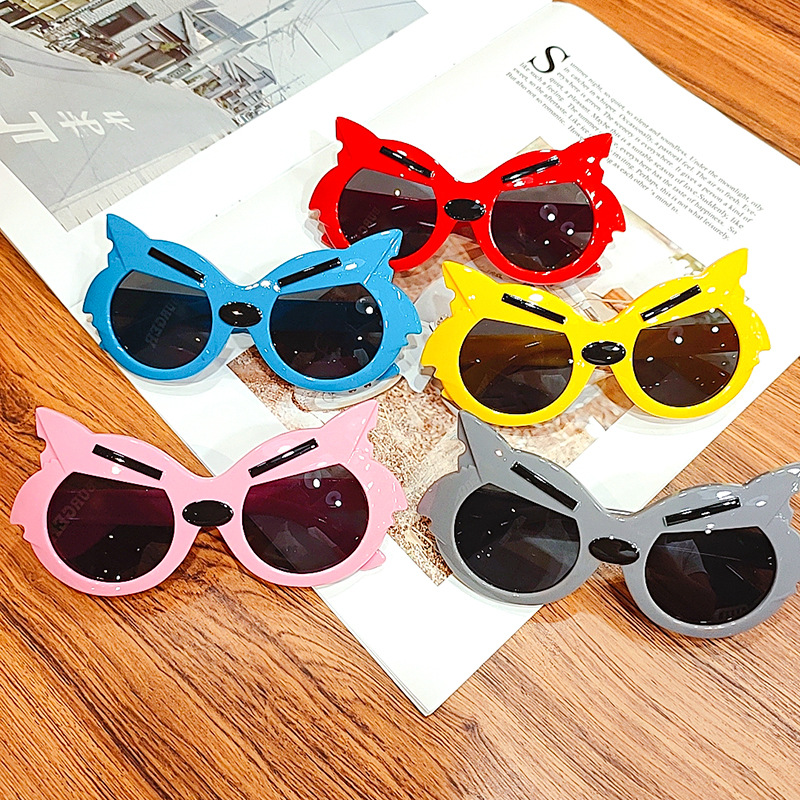 Kid's Eyewear UV-Proof Sunglasses Spider-Man Sunscreen for Boys Sunglasses Toy Glasses Kid's Eyewear UV-Proof Sunglasses Spider-Man Sunscreen for Boys Sunglasses Toy Glasses