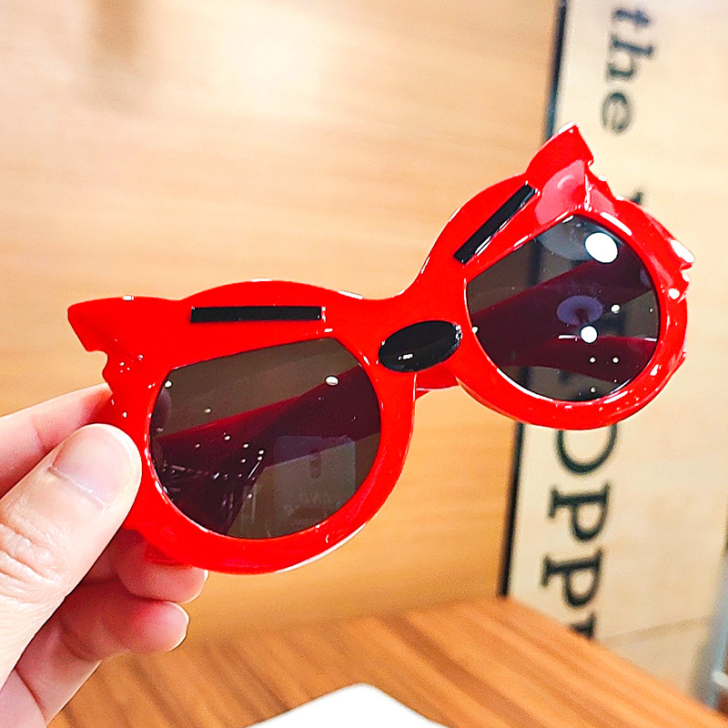 Kid's Eyewear UV-Proof Sunglasses Spider-Man Sunscreen for Boys Sunglasses Toy Glasses Kid's Eyewear UV-Proof Sunglasses Spider-Man Sunscreen for Boys Sunglasses Toy Glasses