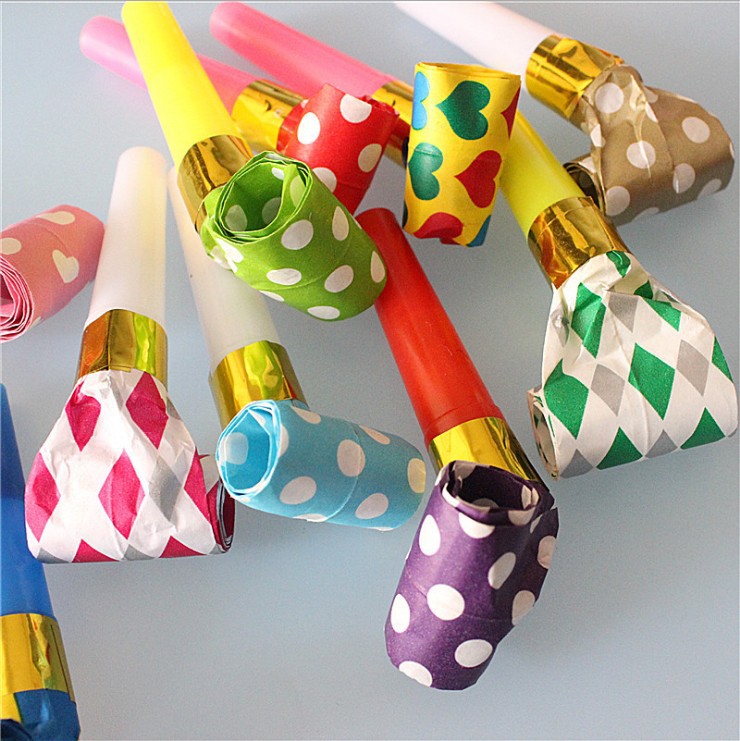 . Wholesale Plastic Paper Blowing Dragon 6.5cm Party Dragon Whistle