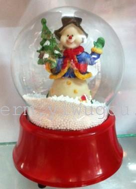 Manufacturers selling Christmas snow blowing windmill Glass Music Box Christmas gift electric snow ball
