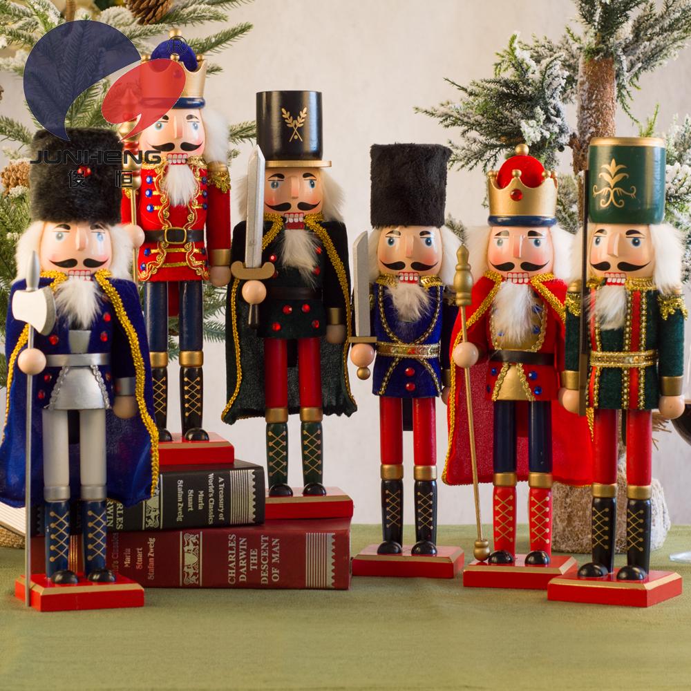 Junheng craft walnut soldiers hand-painted wooden nutcracker home decoration gift Christmas small gift